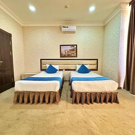 Hotel Globus Tashkent Luaran gambar