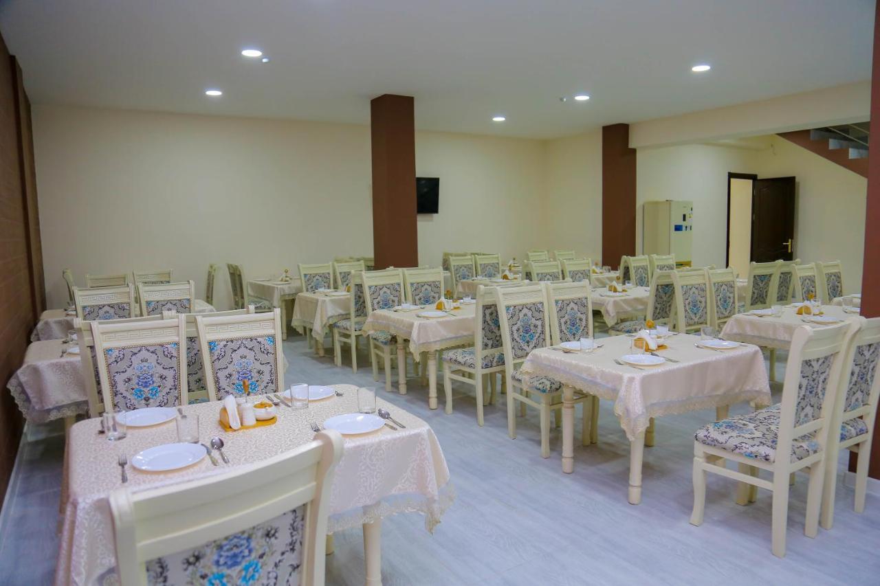 Hotel Globus Tashkent Luaran gambar