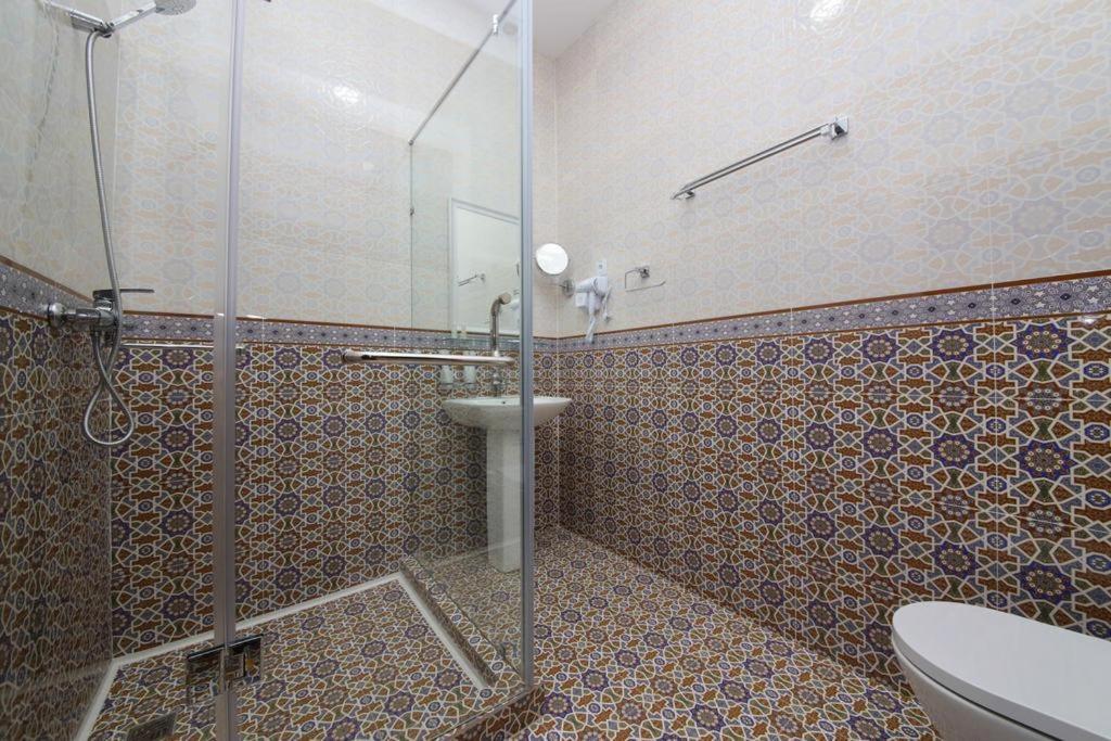 Hotel Globus Tashkent Luaran gambar